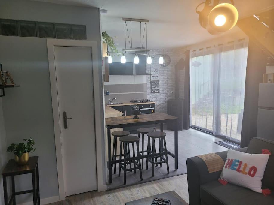 Eguelshardt Petite Maison Cosy En Duplex מראה חיצוני תמונה